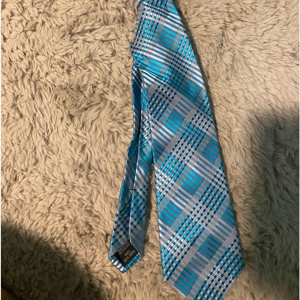 Men’s tie